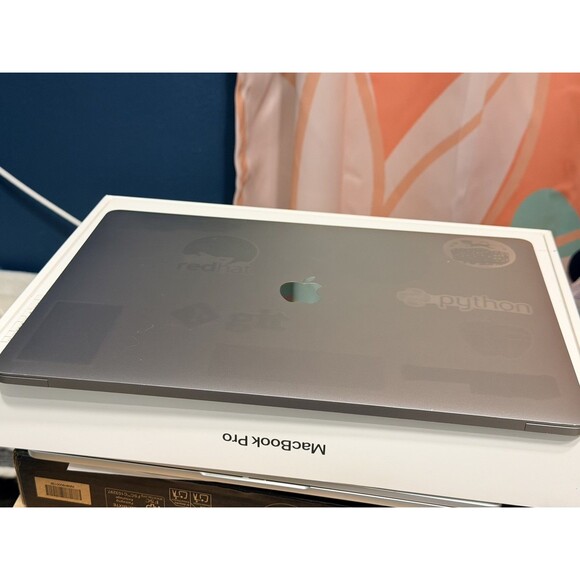 Apple MacBook Pro 2018 15.4" Intel Core i7 2.6GHz 16GB RAM 512GB SSD A1990 - Picture 7 of 7